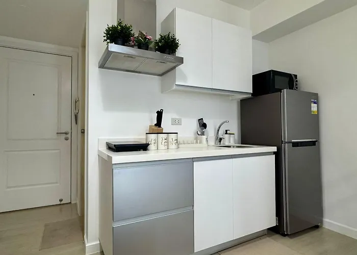 Casa Elisha Azure Urban Staycation شقة