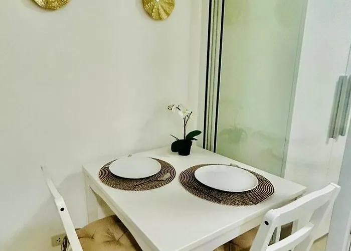 Casa Elisha Azure Urban Staycation شقة